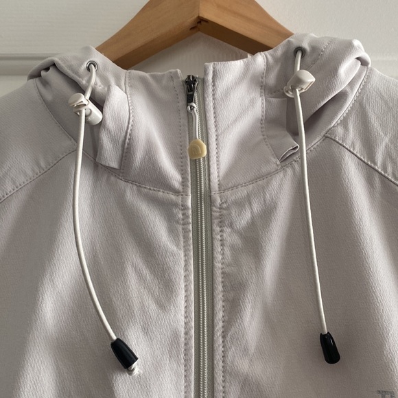 The North Face Hooded Zippie! EXCELLENT CONDITION - Size Medium - Picture 3 of 6